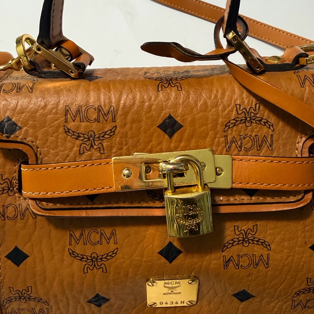 MCM mini Kelly Visetos logogram Crossbody handbag - Picture 5 of 16
